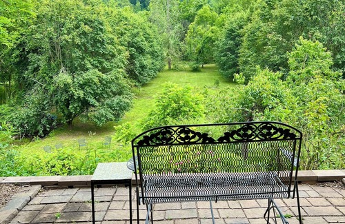 Weaverville Casa | Serenity Views Retreat -- Hot Tub, Creek, 2 King beds, Dogs, on 4 acres!