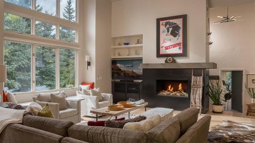 Highland Meadows Casa | Serenvale Retreat
