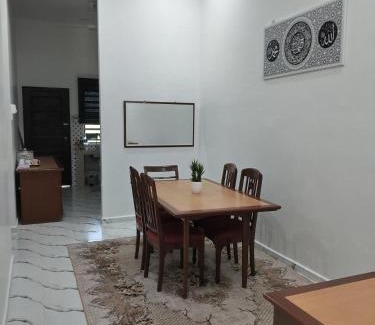 Kuala Terengganu Apartamento | Seri Desa Homestay