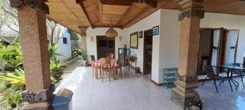 Gianyar Casa | Serongga guest house