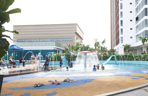 Seri Kembangan Apartamento | Apartamento de servicio (2 dormitorios + 2 baños) con centro comercial