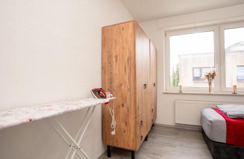Westerholt Apartamento | Serviceroom24 - Apartment 4 in Herten WLAN - Smart-TV - 24-7 Check-in und Küche