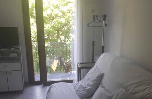 Cornillon-sur-lʼOule Apartamento | Conjunto de 3 estudios renovados e insonorizados en el Oule Valley Inn