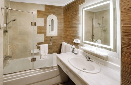 Abu Simbel Hotel | Seti Abu Simbel Lake Resort