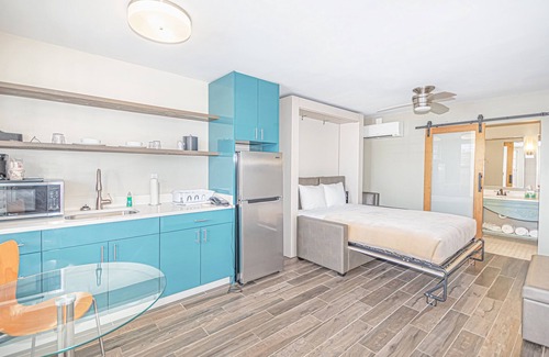 Tallahassee Hotel | Seven Hills Suites I-10