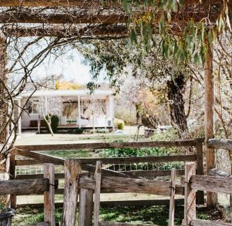 Yarrabin Casa | Seven Tree Hill - An Enchanting Family Homestead