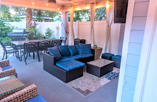 Jacksonville Beach Casa | Seventh Seas half mile to the beach pet friendly Near to the Mayo Clinic - UNF - TPC Sawgrass - Convention Center - Shopping Malls - Under 3 Hours from DISNEY