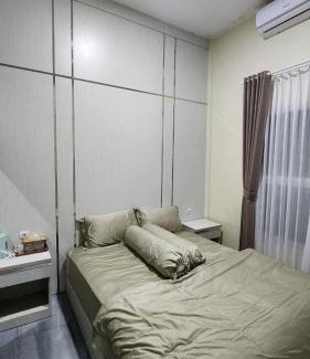 Muaratewe Apartamento | Shafa Guest House