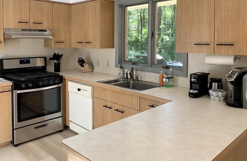 Canaan Casa | Shaker mid century