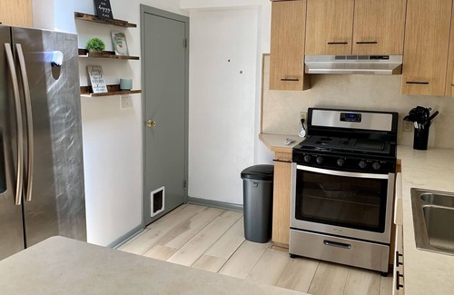Canaan Casa | Shaker mid century