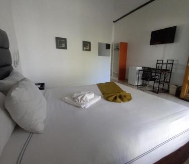 Kasane Casa | Shalakwe Hills-Inn Guesthouse Kasane