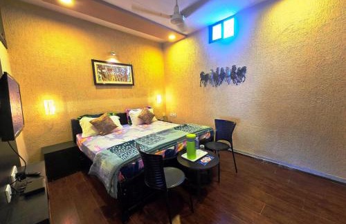 Mount Abu Casa | Shaleen Elegance Homestay Nakki Lake 400 meters