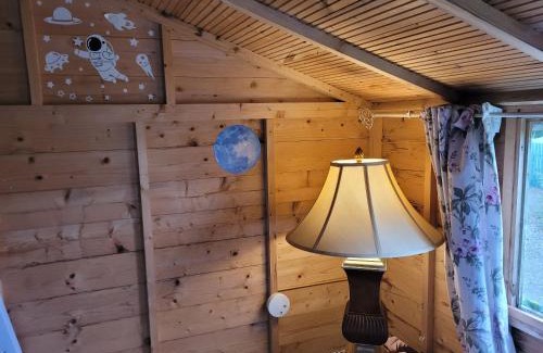 Labasheeda Otro | Shannon Estuary Glamping Budget-Sustainable-Biodiversity Habitat-Rustic-Countryside Holiday Accommodation