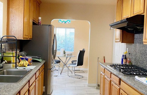 East San Gabriel Cama Y Desayuno | Share house - Sunset 1 guest only room near DTLA
