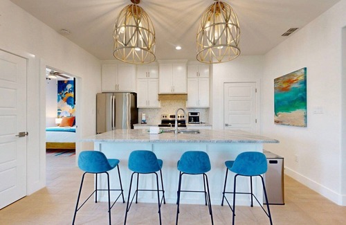 Bella Vista Casa | Shared pool, Shared Hot Tub, Parking for 3