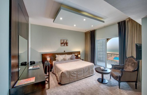 Beach & Coast Complejo | Sharjah Carlton Hotel