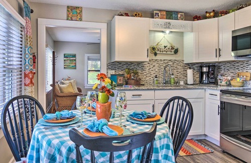 Hendersonville Cabaña | Shaw Creek Cottage w/ Fire Pit & Forest Views