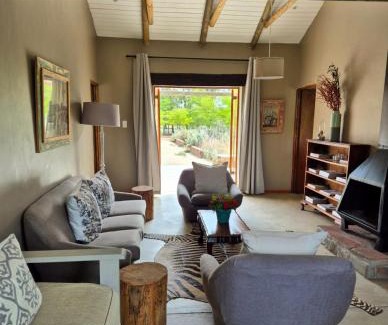 Beaufort West Casa | Shearers Cottage Unit B - Farm Stay