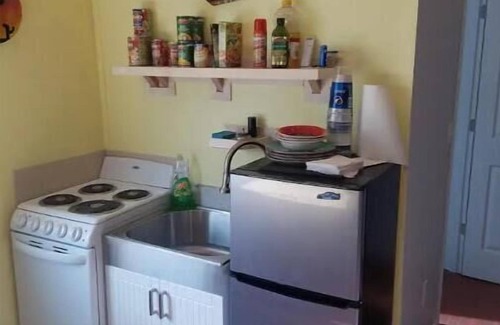 Emblem Apartamento | Sheep Canyon Mountainside Trails & Ranch Apartment