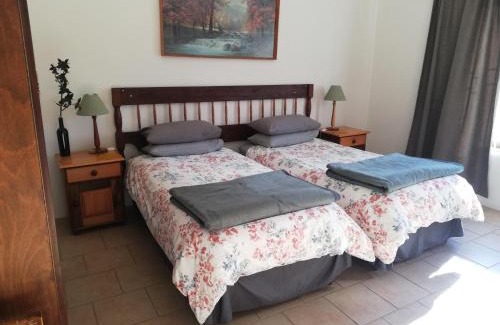 Elundini Casa | Sheeprun Farmstay