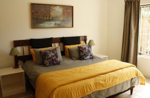 Elundini Casa | Sheeprun Farmstay