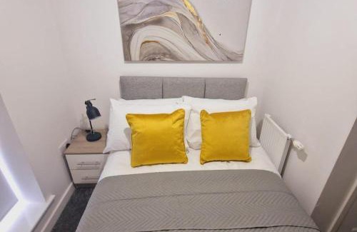 Hillsborough Casa | Sheffield Serenity House with 4 Bedrooms