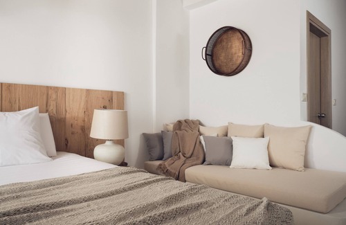 Laganas Hotel | Shellona Luxury Rooms - Deluxe Room 2-3 guests with Sea View