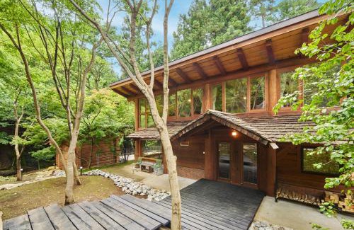 Tsuru Casa | SHELTER,都留 大自然の貸切Villa 8名入れるサウナ付き 完全プライベート空間