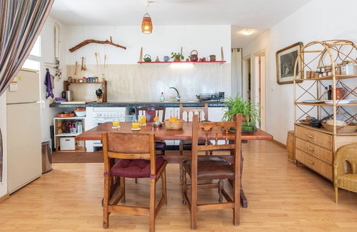 Sedella Casa | Casa refugiada en la montaña con vistas al mar y piscina privada.