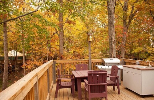 Gordonsville Condominio | Shenandoah Crossing™ - 2 Bedroom 1 Bath Yurt