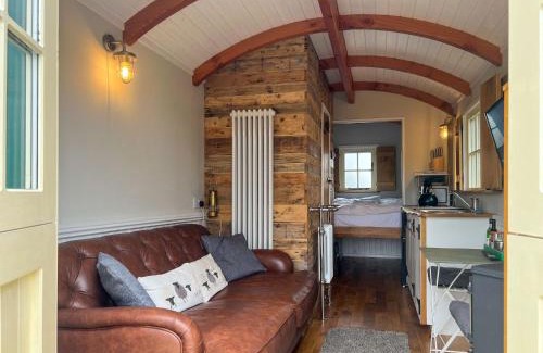 Blennerhasset and Torpenhow Casa | Shepherds Hut at Maes Uldale