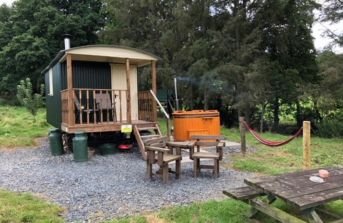 Oswestry Otro | Shepherds Hut at The Retreat