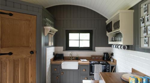 Coleraine Cabina | Shepherds Huts at Ballyness Farm