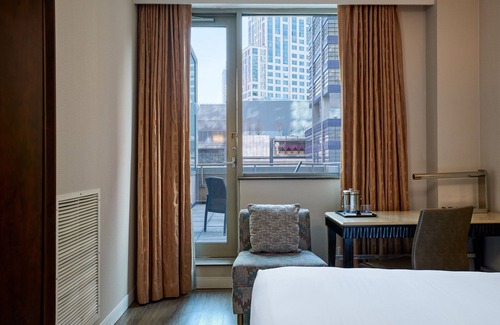 Downtown Brooklyn Hotel | Sheraton Brooklyn New York Hotel