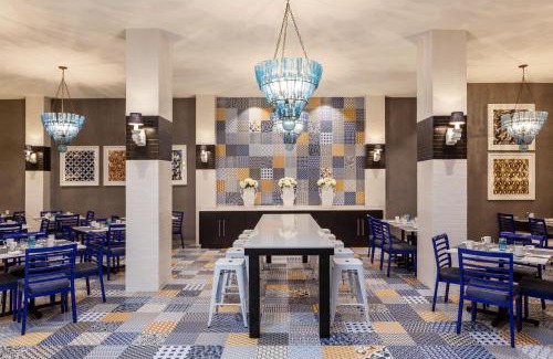 Second Ward Hotel | Sheraton Charlotte Hotel