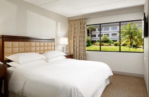 Airport North Hotel | Sheraton Suites Orlando Airport Hotel