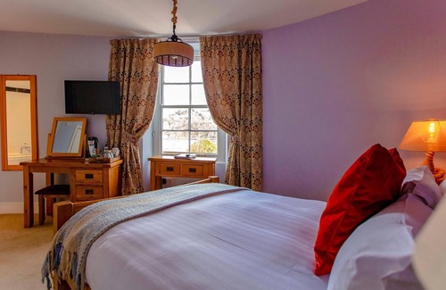 Dartmouth Cama Y Desayuno | Ship in Dock Inn