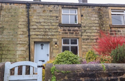 Hurst Green Cabaña | Shire Nook