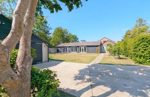 Westbourne Casa | Shires Barn Farmhouse - Westbourne