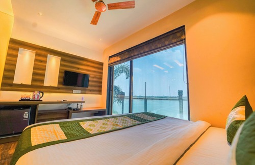 Varanasi Hotel | Shiv Rudraksh Resort - Near Assi Ghat