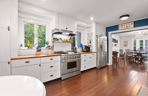 Yarmouth Port Casa | Shopping Restaurants 6 mins to Beach! AC!