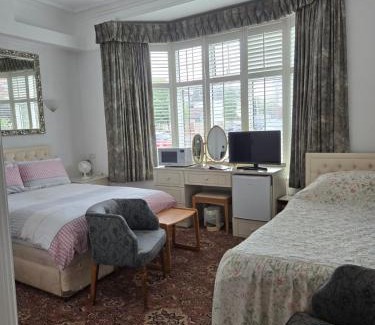 Boscombe Cama Y Desayuno | Shoreline Accommodation