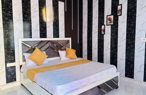 Ayodhya Hotel | Shree Vishnupriya Homestay