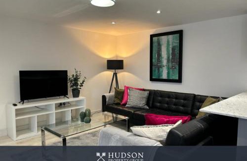 Shrewsbury Casa | Shrewsbury Townhouse with 3 En-suites