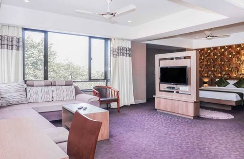 Pune Hotel | Shri Vitthal Mangalam