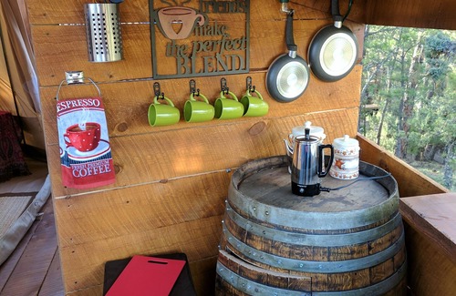 Hot Springs Alquiler De RV | Sibley Bell Tent 2 @EvansCliff, Beautiful Canyon High-rise deck w / Hot Tub !!