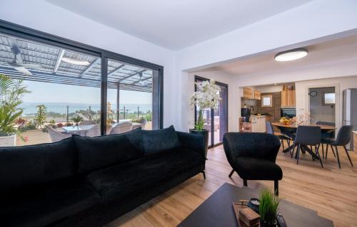 Migdal Apartamento | Siena - סוויטה משפחתית מהממת עם בריכה פרטית וג'קוזי ליד הכנרת