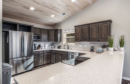 Alto Casa | Sierra Sky- 4 king bedrooms, amazing views