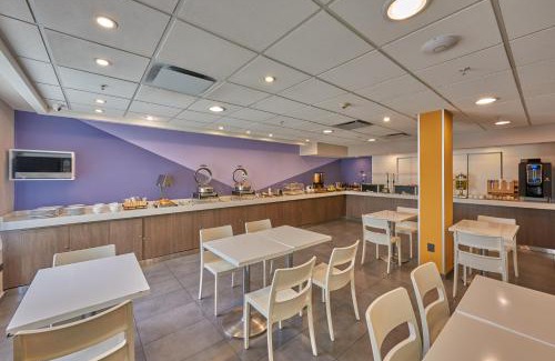 San Luis Potosí Hotel | Sierra Suites By HP Hotels