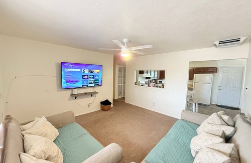 Farmington Casa | Sierra Vista Hideaway! Pets! Near Mall + Free Dinner!